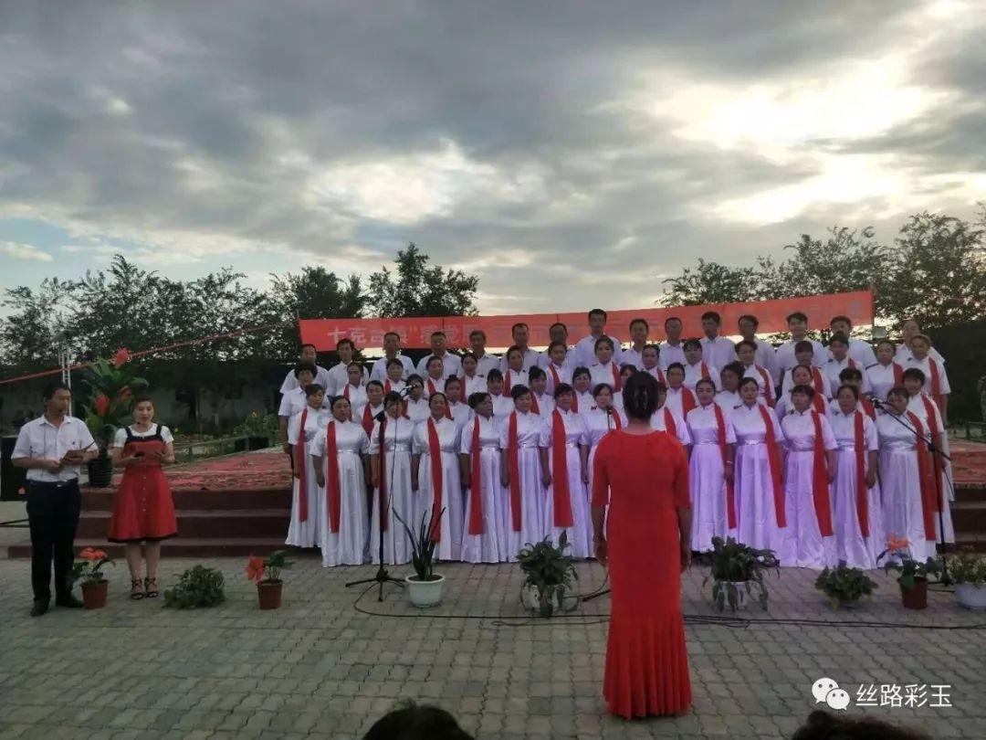 杭州一停车场施工后隔壁小区变危房:46户居民已被要求搬离,暂时未找到责任方