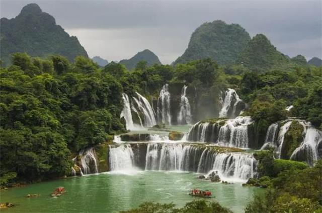 救援水管工
