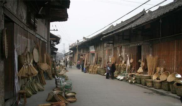 给逝者家属办60天朋友随礼可以吗？游戏画面